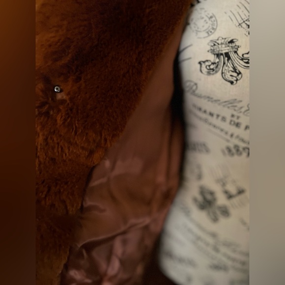 MKT Studio Masolin Faux Fur, Size 36 - Picture 6 of 10